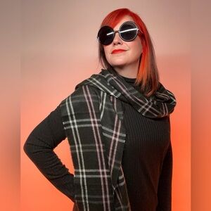 Plaid Black and Pink Scarf